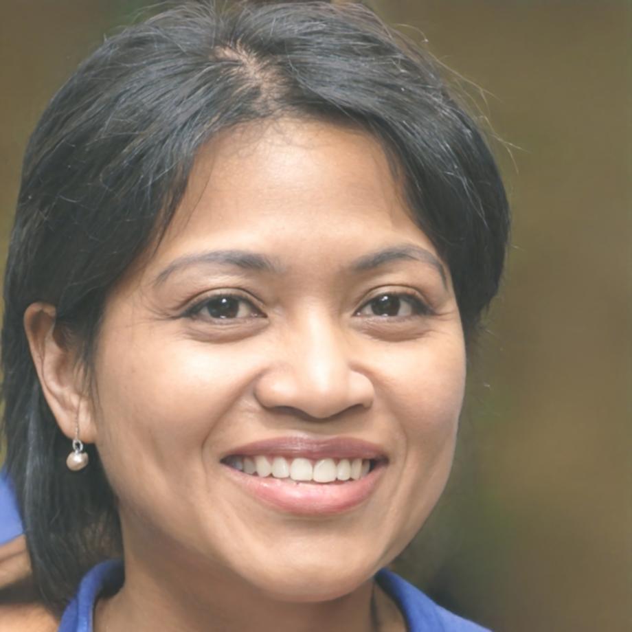 Retrato profesional de Carmen Vázquez, especialista en productos financieros digitales